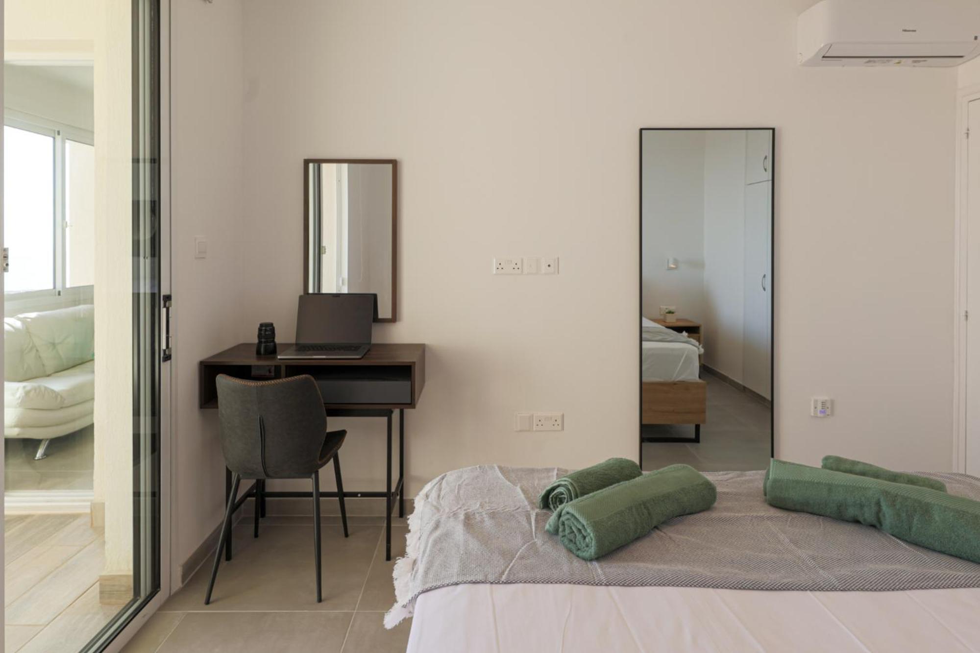 Ferienwohnung Eden Blue-Horizon 1B, Paphos, Sea View, Pool Konia Exterior foto